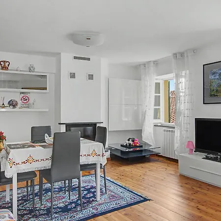 Apartament La Casa Di Larissa *