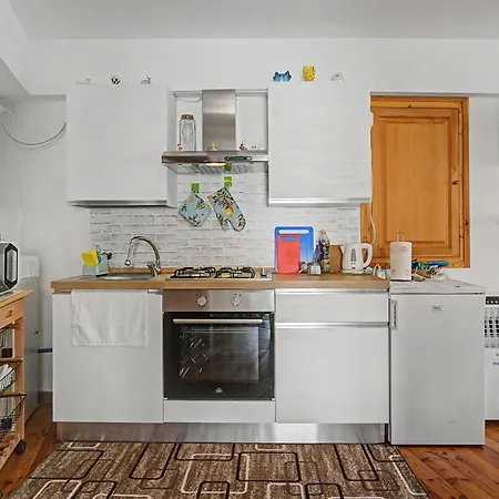 La Casa Di Larissa Apartament San Colombano Certenoli