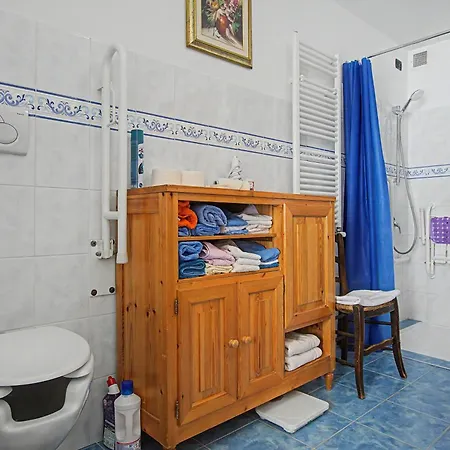 La Casa Di Larissa San Colombano Certenoli